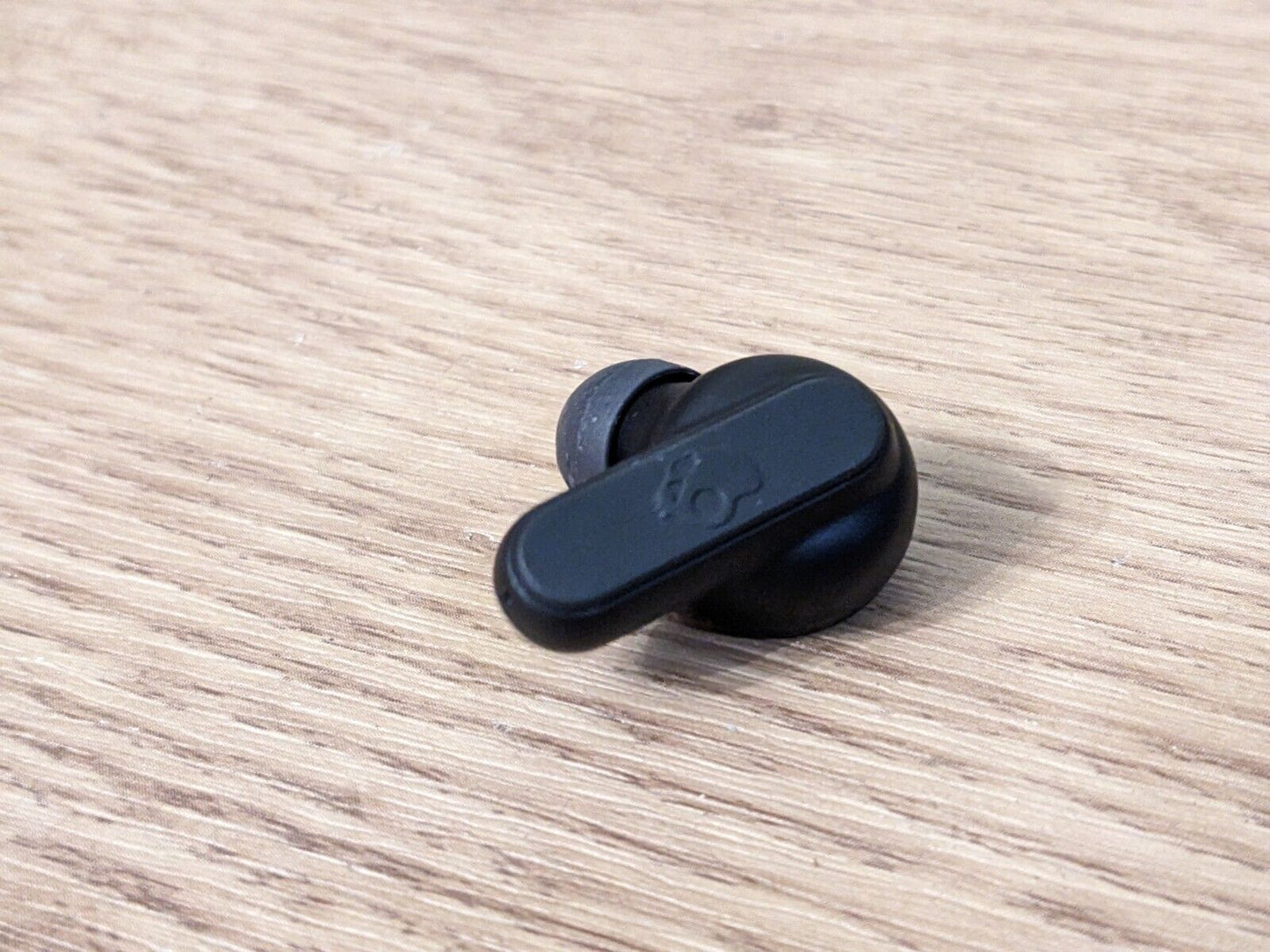 Skullcandy Dime replacement parts: charging case, left/right earbuds