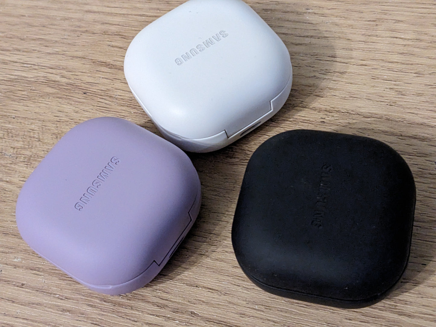 Samsung Galaxy Buds2 Pro replacement parts: charging case, left/right earbuds