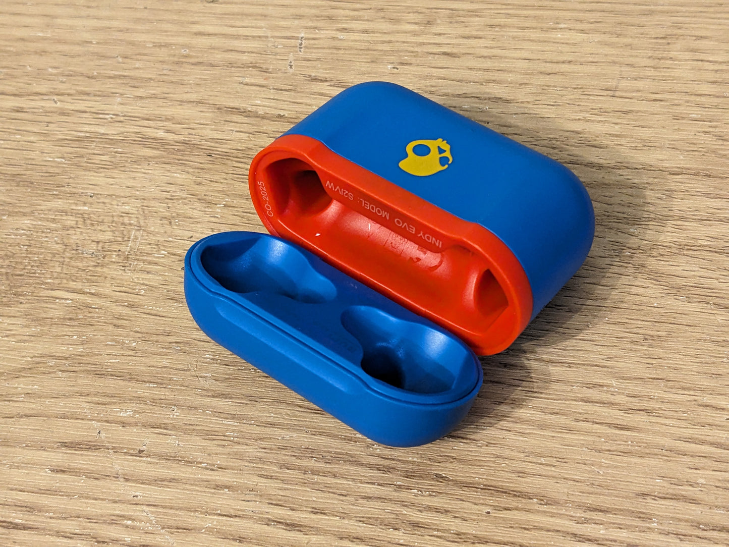Skullcandy Indy Evo replacement parts: charging case, left/right earbuds