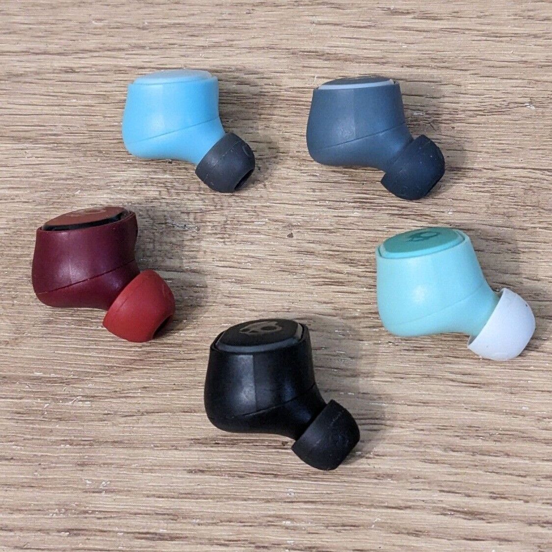 Skullcandy Sesh Evo replacement parts: charging case, left/right earbuds