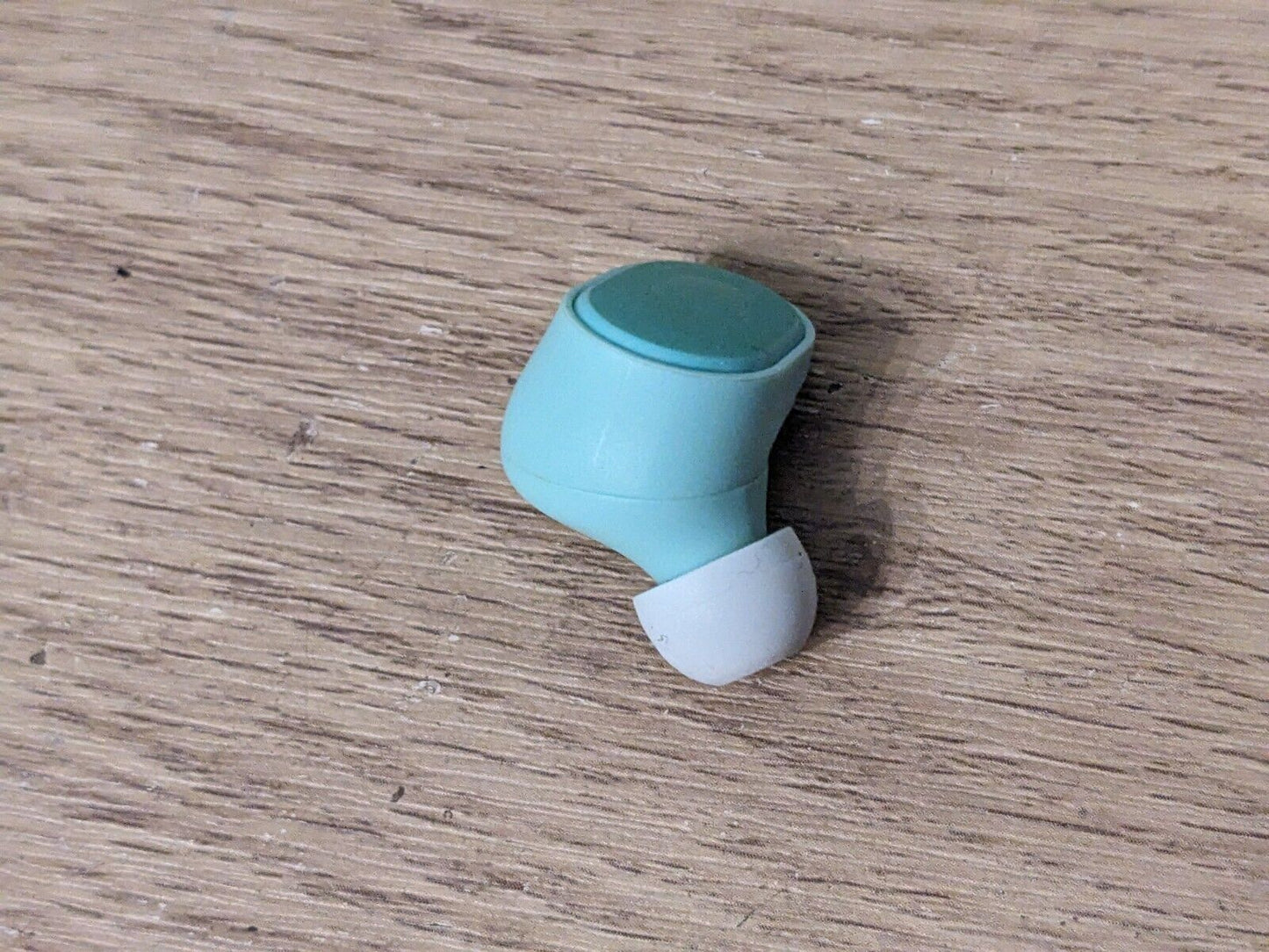 Skullcandy Sesh Evo replacement parts: charging case, left/right earbuds