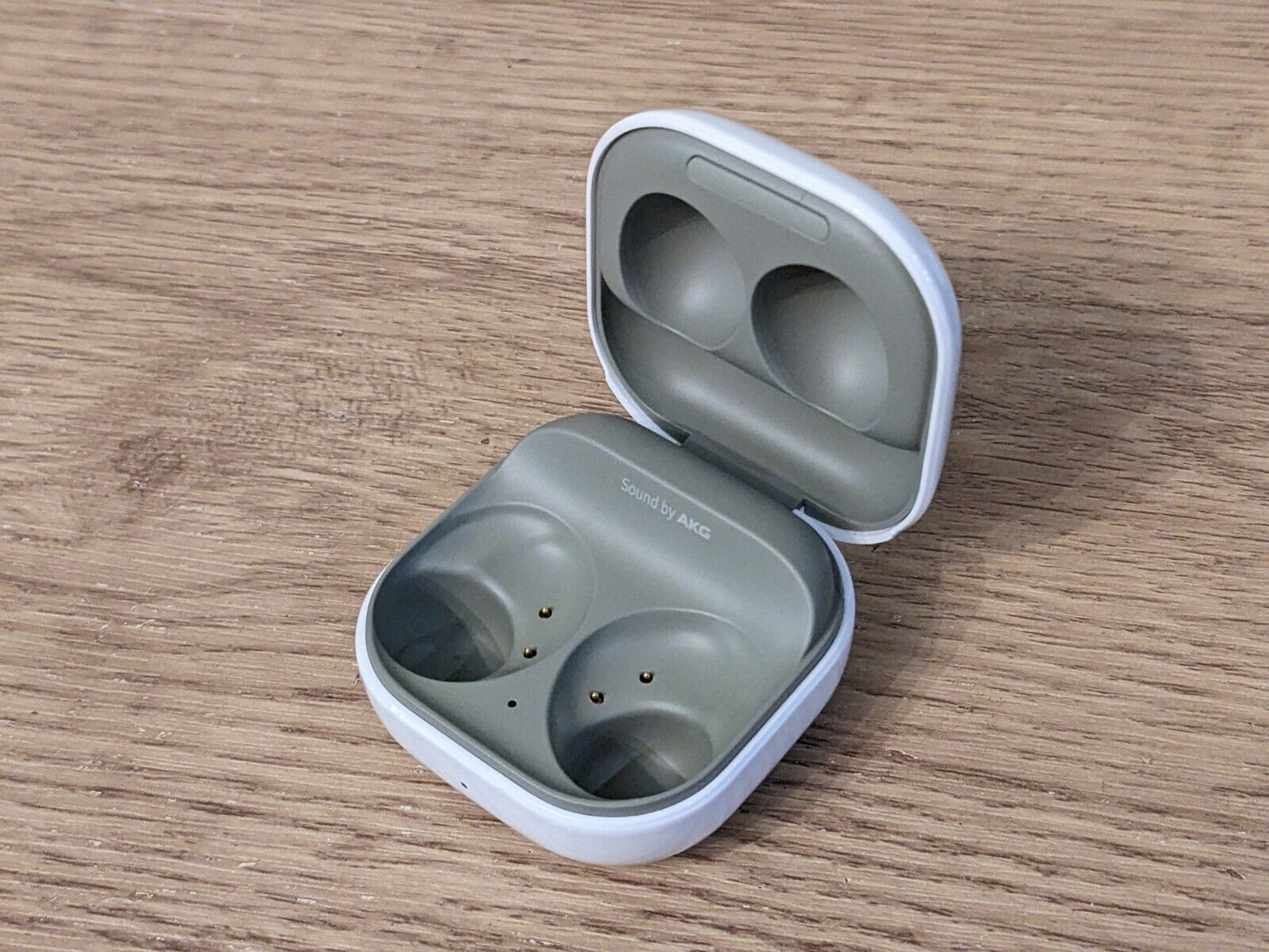Samsung Galaxy Buds2 replacement parts: charging case, left/right earbuds