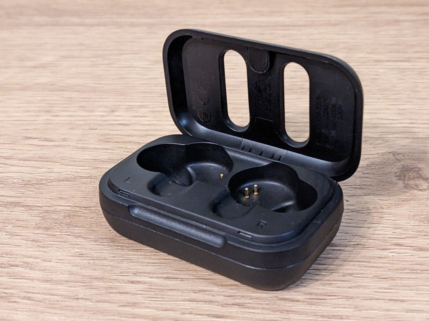Skullcandy Dime replacement parts: charging case, left/right earbuds