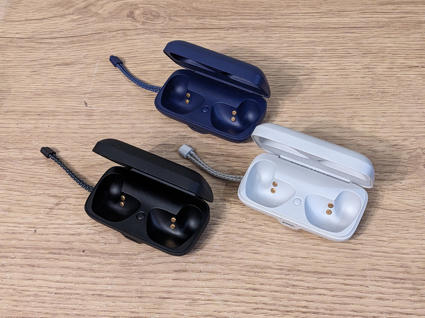 Jaybird Vista 2 replacement parts: charging case, left/right earbuds