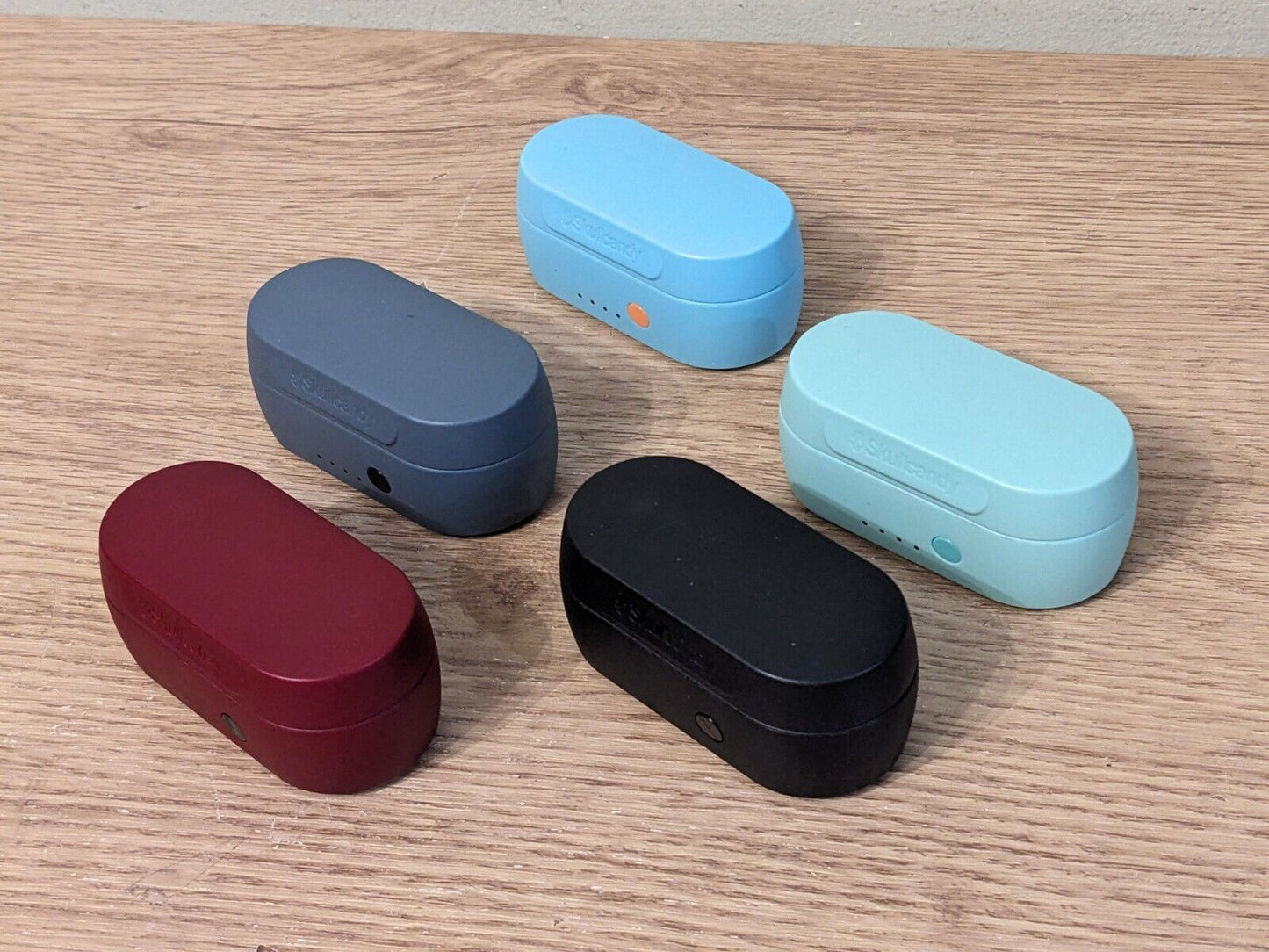 Skullcandy Sesh Evo replacement parts: charging case, left/right earbuds