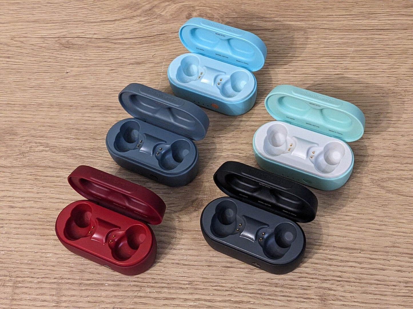 Skullcandy Sesh Evo replacement parts: charging case, left/right earbuds