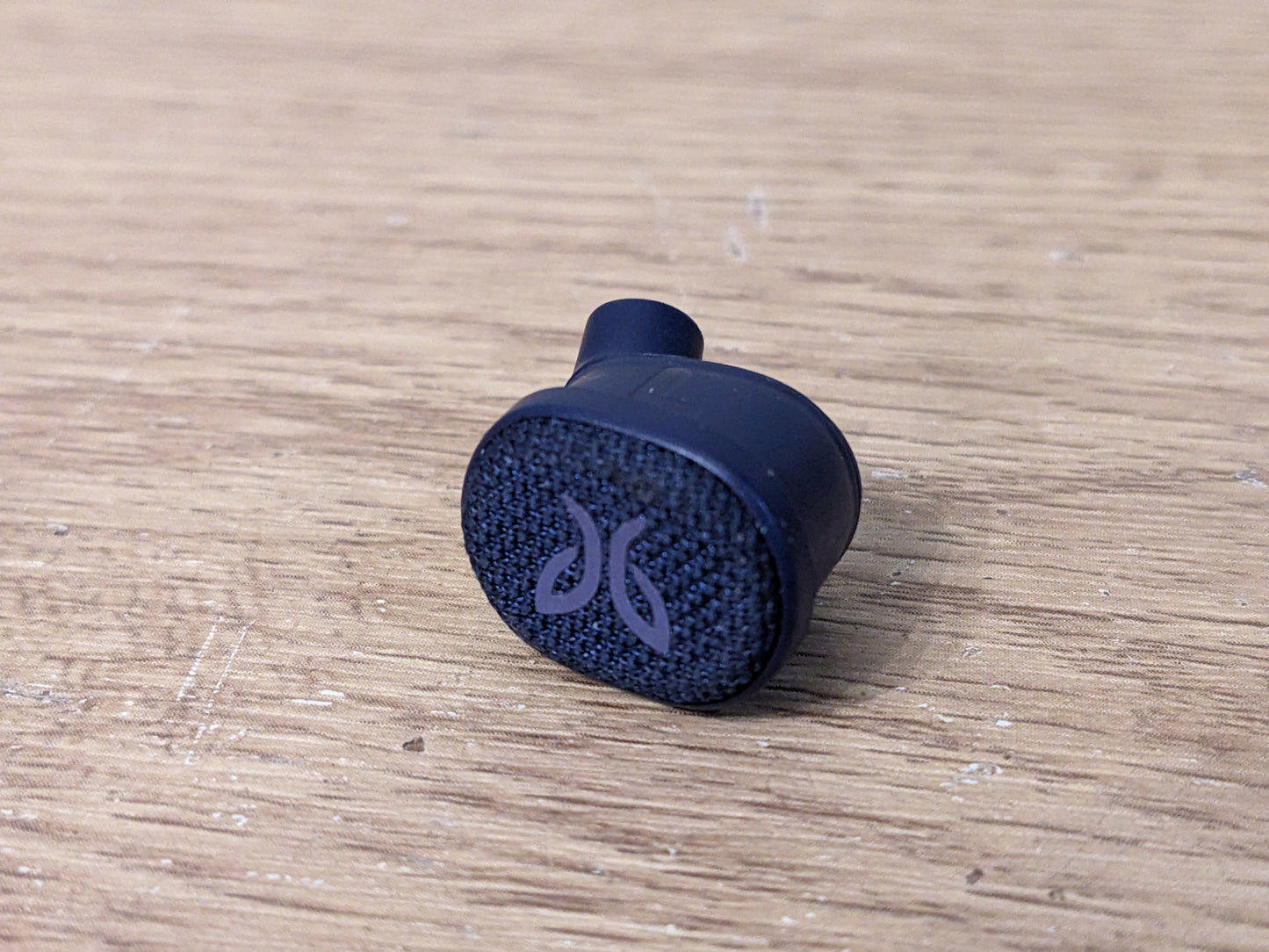 Jaybird Vista 2 replacement parts: charging case, left/right earbuds