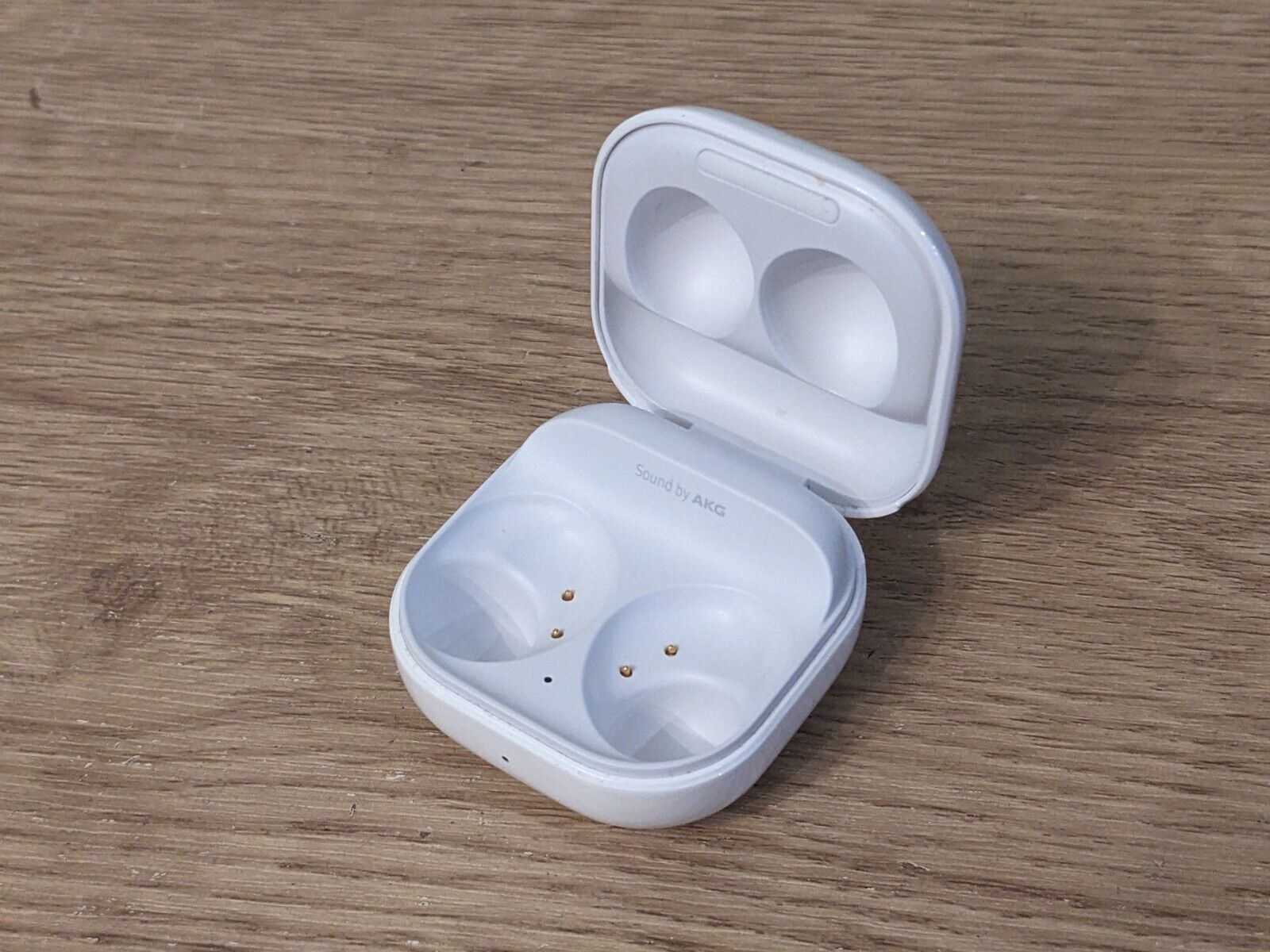 Samsung Galaxy Buds2 replacement parts: charging case, left/right earbuds