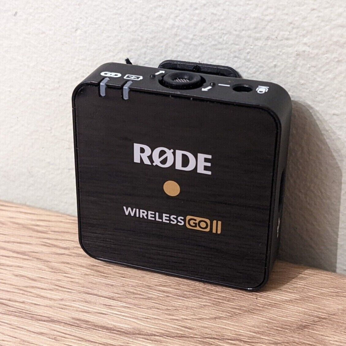 Replacement Rode Wireless Go II transmitter/receiver, windshield, cables, pouch